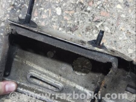 ФОТО Крепление бампера заднее для Subaru Forester SG S11 (02-08) Київ