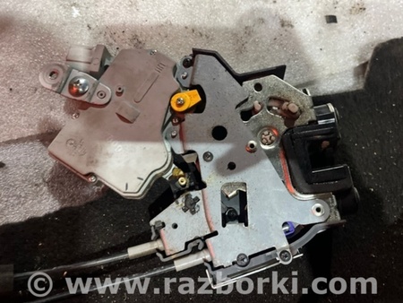 ФОТО Замок двери задний левый для Subaru Forester SG S11 (02-08) Київ