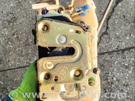 ФОТО Замок двери передний правый для Subaru Forester SG S11 (02-08) Київ