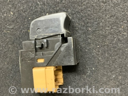 ФОТО Кнопка стеклоподъемника задняя левая для Subaru Forester SG S11 (02-08) Київ