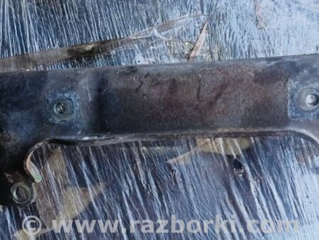 ФОТО Кронштейн правый для Subaru Forester SG S11 (02-08) Київ
