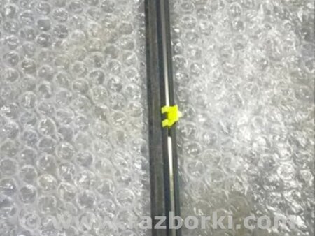 ФОТО Молдинг на дверь задний правый для Subaru Forester SG S11 (02-08) Київ