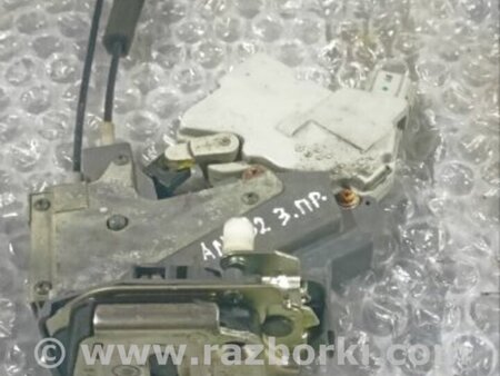ФОТО Замок двери задний правый для Subaru Forester SG S11 (02-08) Київ