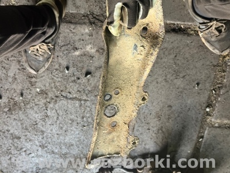 ФОТО Кронштейн передний для Subaru Forester SG S11 (02-08) Київ