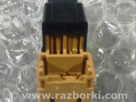 ФОТО Кнопка стеклоподъемника задняя правая для Subaru Forester SG S11 (02-08) Київ