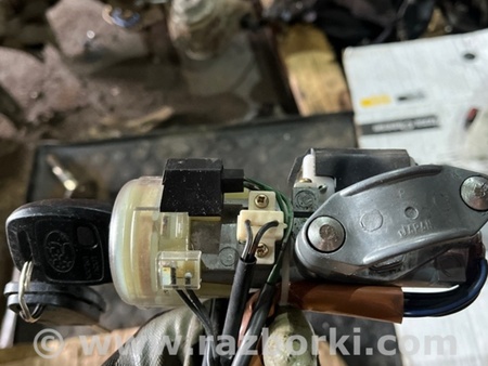 ФОТО Замок зажигания передний для Subaru Forester SG S11 (02-08) Київ