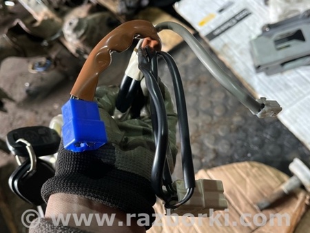 ФОТО Замок зажигания передний для Subaru Forester SG S11 (02-08) Київ