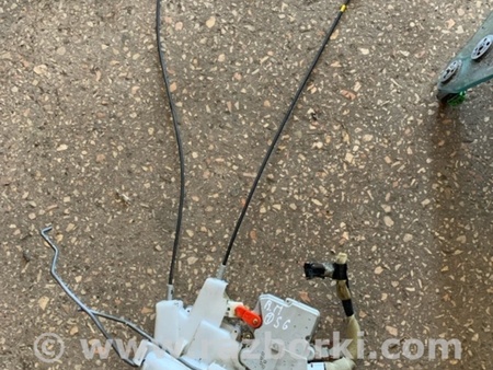 ФОТО Замок двери передний правый для Subaru Forester SG S11 (02-08) Київ