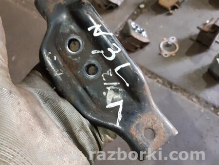 ФОТО Кронштейн левый для Subaru Forester SG S11 (02-08) Київ