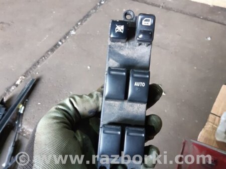 ФОТО Кнопка передняя правая для Subaru Forester SG S11 (02-08) Київ