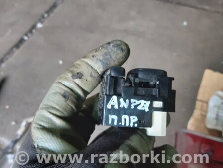 ФОТО Кнопка передняя правая для Subaru Forester SG S11 (02-08) Київ