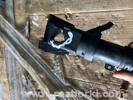 ФОТО Форсунка омывателя фар передняя правая для Subaru Forester SG S11 (02-08) Київ