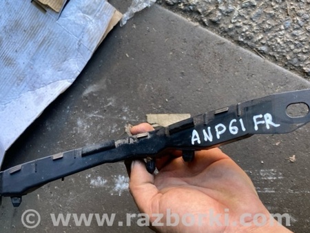 ФОТО Кронштейн передний правый для Subaru Forester SG S11 (02-08) Київ