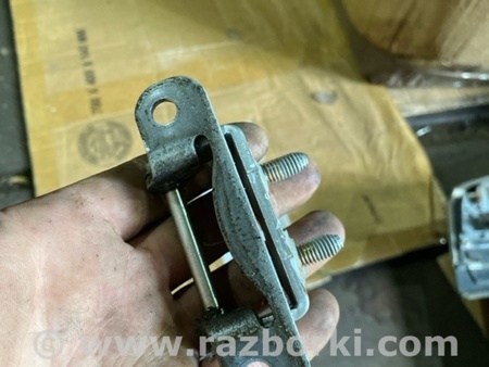ФОТО Петля багажника левая для Subaru Forester SG S11 (02-08) Київ