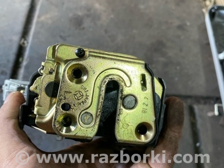 ФОТО Замок двери задний левый для Subaru Forester SG S11 (02-08) Київ