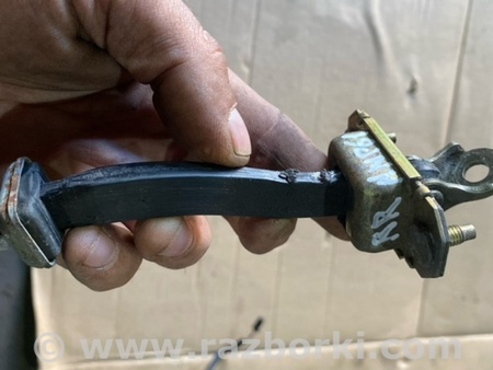 ФОТО Ограничитель двери задний правый для Subaru Forester SG S11 (02-08) Київ
