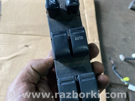 ФОТО Кнопка передняя правая для Subaru Forester SG S11 (02-08) Київ