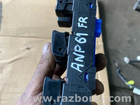 ФОТО Кнопка передняя правая для Subaru Forester SG S11 (02-08) Київ