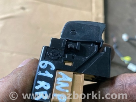 ФОТО Кнопка задняя правая для Subaru Forester SG S11 (02-08) Київ