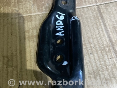 ФОТО Кронштейн правый для Subaru Forester SG S11 (02-08) Київ
