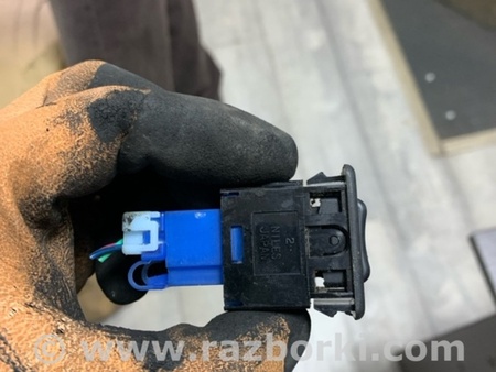 ФОТО Кнопка подогрева сидений для Subaru Forester SG S11 (02-08) Київ