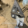 Кронштейн передний правый Subaru Forester SG S11 (02-08)