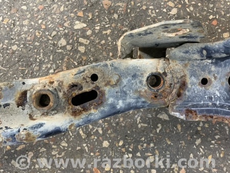 ФОТО Подрамник правый для Subaru Forester SG S11 (02-08) Київ