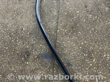 ФОТО Молдинг стекла левый для Subaru Forester SG S11 (02-08) Київ