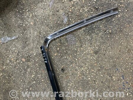 ФОТО Молдинг стекла левый для Subaru Forester SG S11 (02-08) Київ