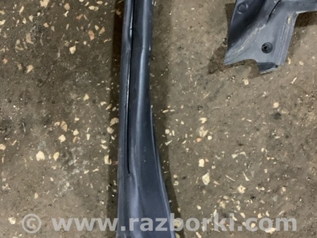 ФОТО Уплотнительная резинка левая для Subaru Forester SG S11 (02-08) Київ