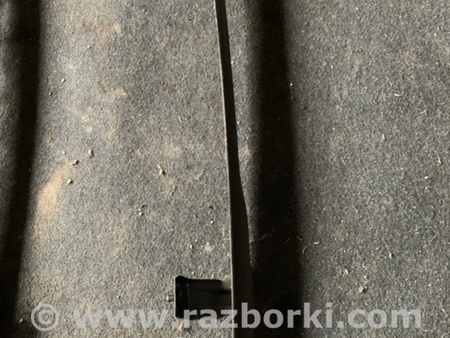 ФОТО Направляющая стекла передняя левая для Subaru Forester SG S11 (02-08) Київ