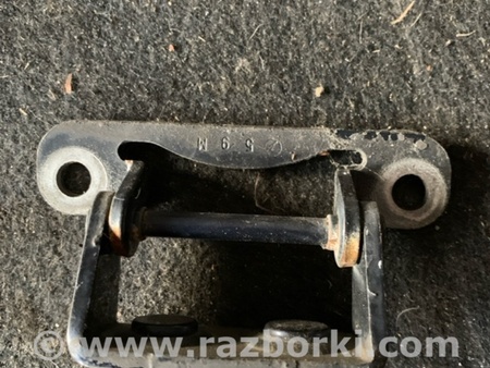 ФОТО Петля багажника левая для Subaru Forester SG S11 (02-08) Київ