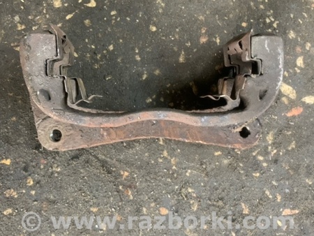 ФОТО Скоба суппорта передняя правая для Subaru Forester SG S11 (02-08) Київ