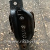 Кронштейн правый Subaru Forester SG S11 (02-08)
