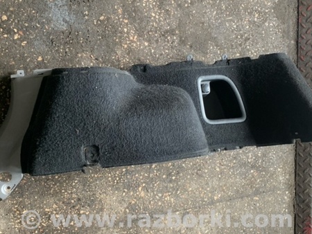 ФОТО Обшивка багажника правая для Subaru Forester SG S11 (02-08) Київ