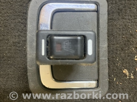 ФОТО Кнопка подогрева сидений правая для Subaru Forester SG S11 (02-08) Київ