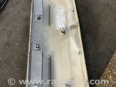 ФОТО Накладка на дверь задняя правая для Subaru Forester SG S11 (02-08) Київ