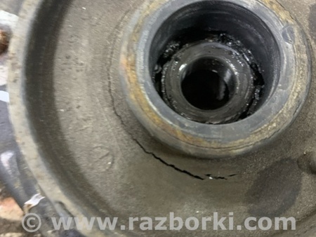 ФОТО Опора стойки передняя левая для Subaru Forester SG S11 (02-08) Київ