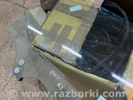 ФОТО Стекло задней правой двери для Subaru Forester SG S11 (02-08) Київ