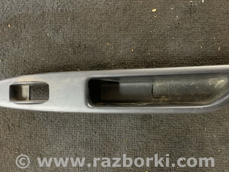 ФОТО Накладка в салоне задняя правая для Subaru Forester SG S11 (02-08) Київ