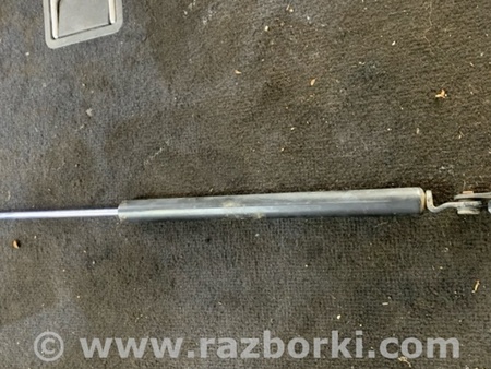 ФОТО Амортизатор багажника правый для Subaru Forester SG S11 (02-08) Київ