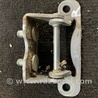 Петля багажника правая Subaru Forester SG S11 (02-08)