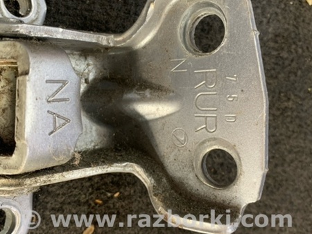 ФОТО Петля двери для Subaru Forester SG S11 (02-08) Київ