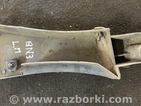 ФОТО Накладка на кузов передняя левая для Subaru Forester SG S11 (02-08) Київ