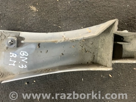 ФОТО Накладка на кузов передняя правая для Subaru Forester SG S11 (02-08) Київ
