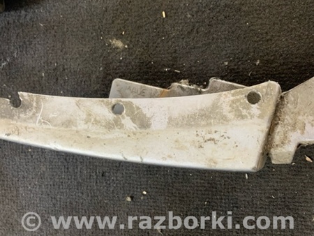 ФОТО Накладка на кузов передняя правая для Subaru Forester SG S11 (02-08) Київ