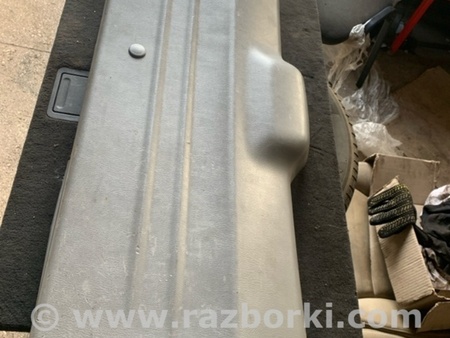 ФОТО Обшивка крышки багажника для Subaru Forester SG S11 (02-08) Київ