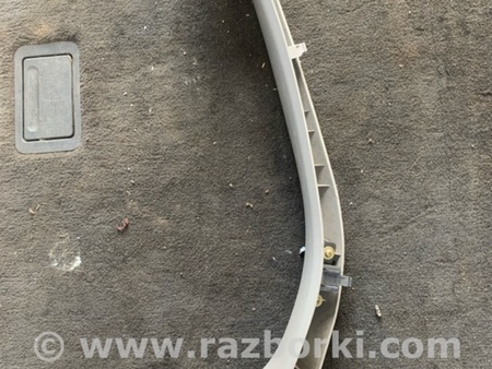 ФОТО Обшивка крышки багажника правая для Subaru Forester SG S11 (02-08) Київ