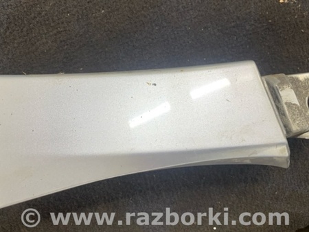 ФОТО Накладка на кузов передняя правая для Subaru Forester SG S11 (02-08) Київ