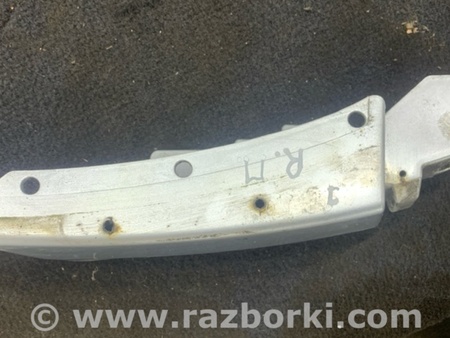 ФОТО Накладка на кузов передняя правая для Subaru Forester SG S11 (02-08) Київ